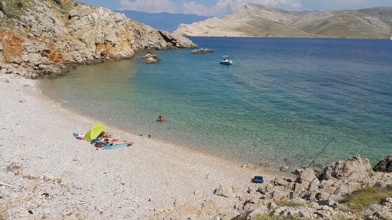 Apartments Myrjam Baška Exteriör bild